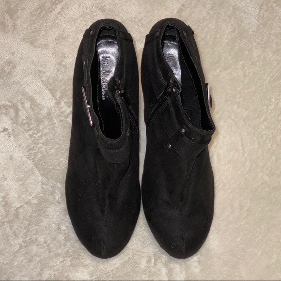 Michael Antonio Black Suede Booties Ankle Boots - Picture 4 of 9